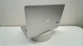 MacBook Air 13 inch 2014 (Read Description)