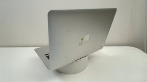 MacBook Air 13 inch 2015 (Read Description)
