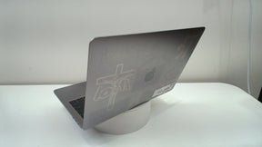 MacBook Pro 13 inch 2016 (Touchbar) (Read Description)