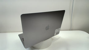 MacBook Air (Retina, 13-inch, 2020)‎ (Read Description)