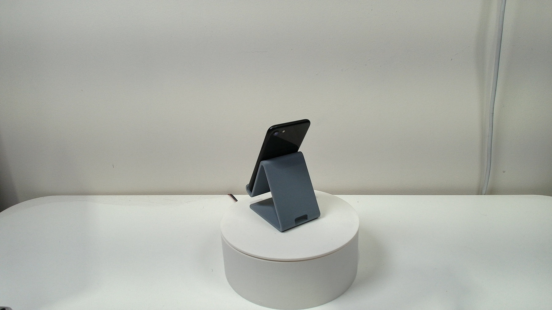 iPhone SE (2nd generation)‎ (Read Description)