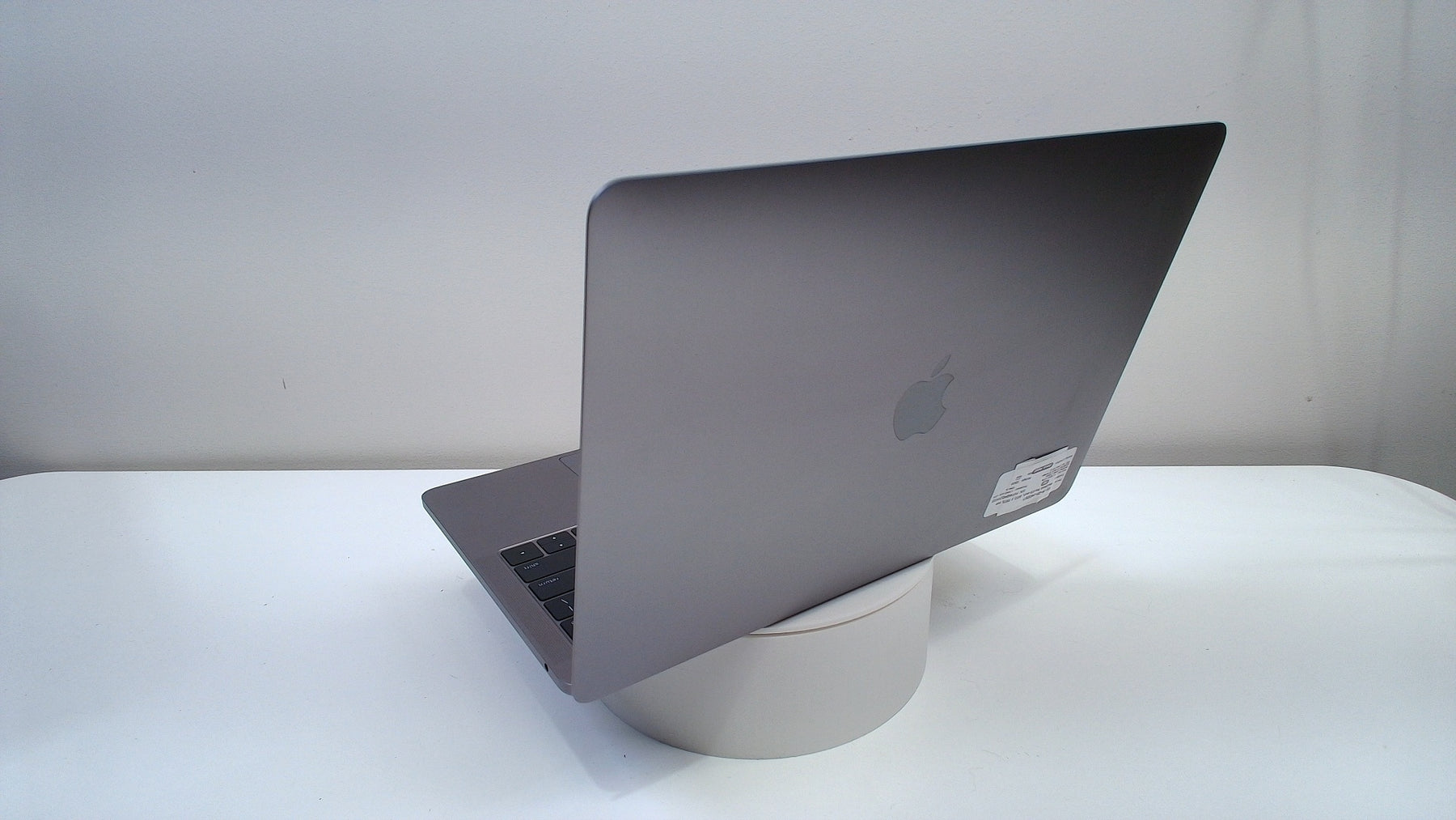 MacBook Pro (13-inch, 2017, 2 TBT3, non touchbar)‎ (Read Description)