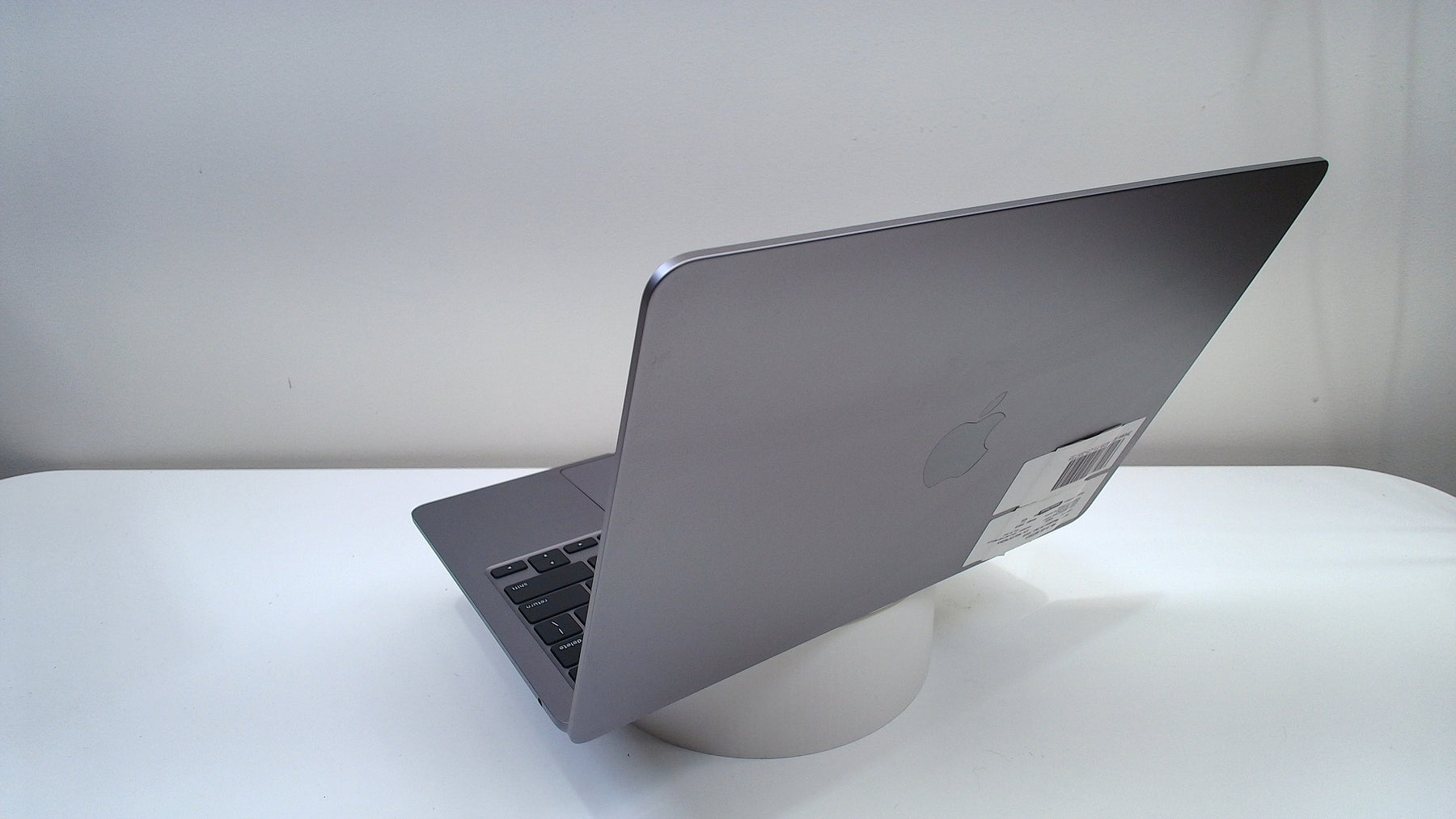 MacBook Air (M2, 2022) (Read Description)