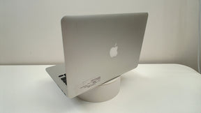 MacBook Pro 13 inch retina 2015 (Read Description)