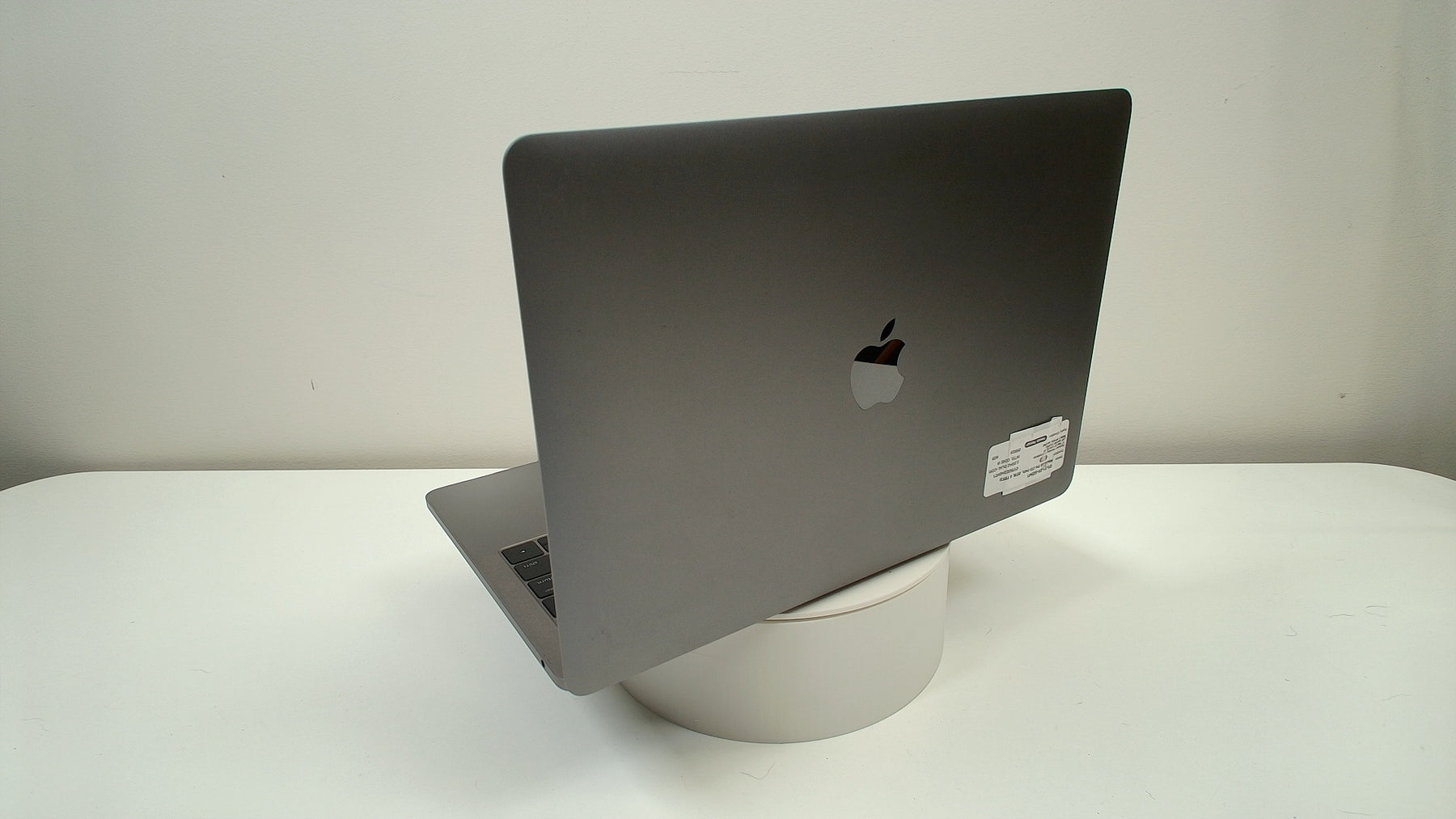 MacBook Pro (13-inch, 2016, 2 TBT3)‎ - Function Keys (Read Description)