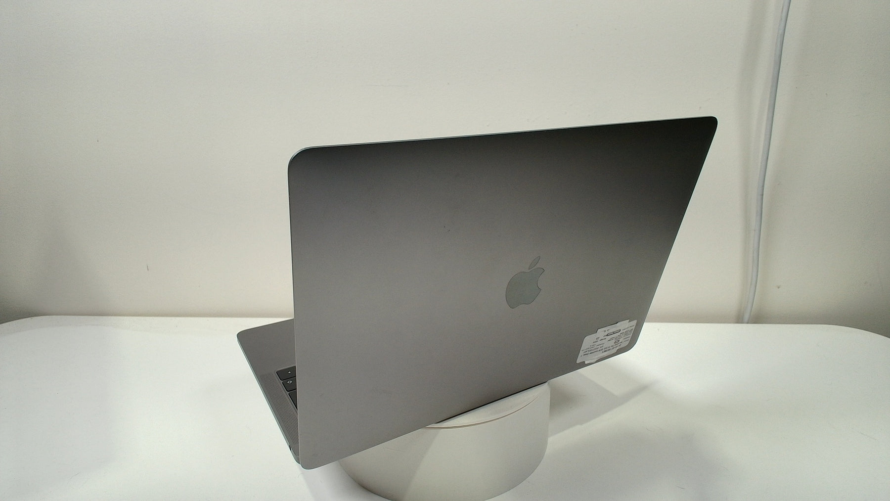 MacBook Pro 13 inch 2019 touchbar (Intel, 4 Thunderbolt Ports) (Read Description)
