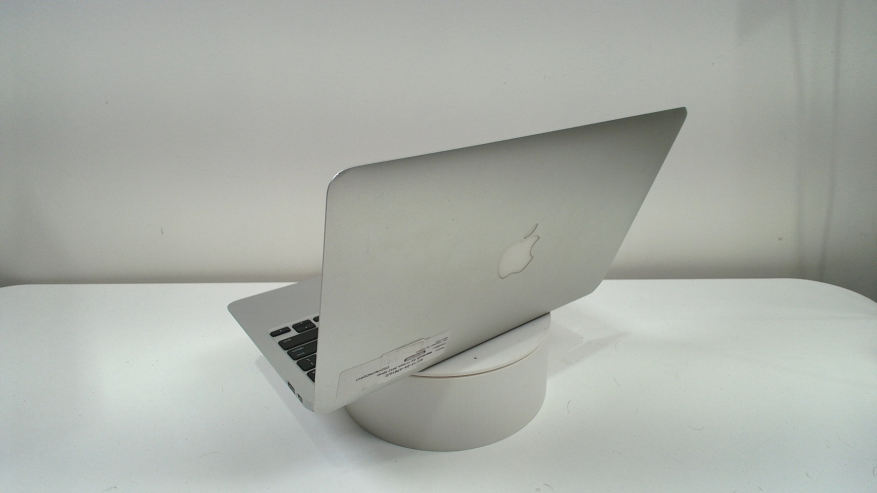 MacBook Air 11 inch 2012 Silver (Read Description)