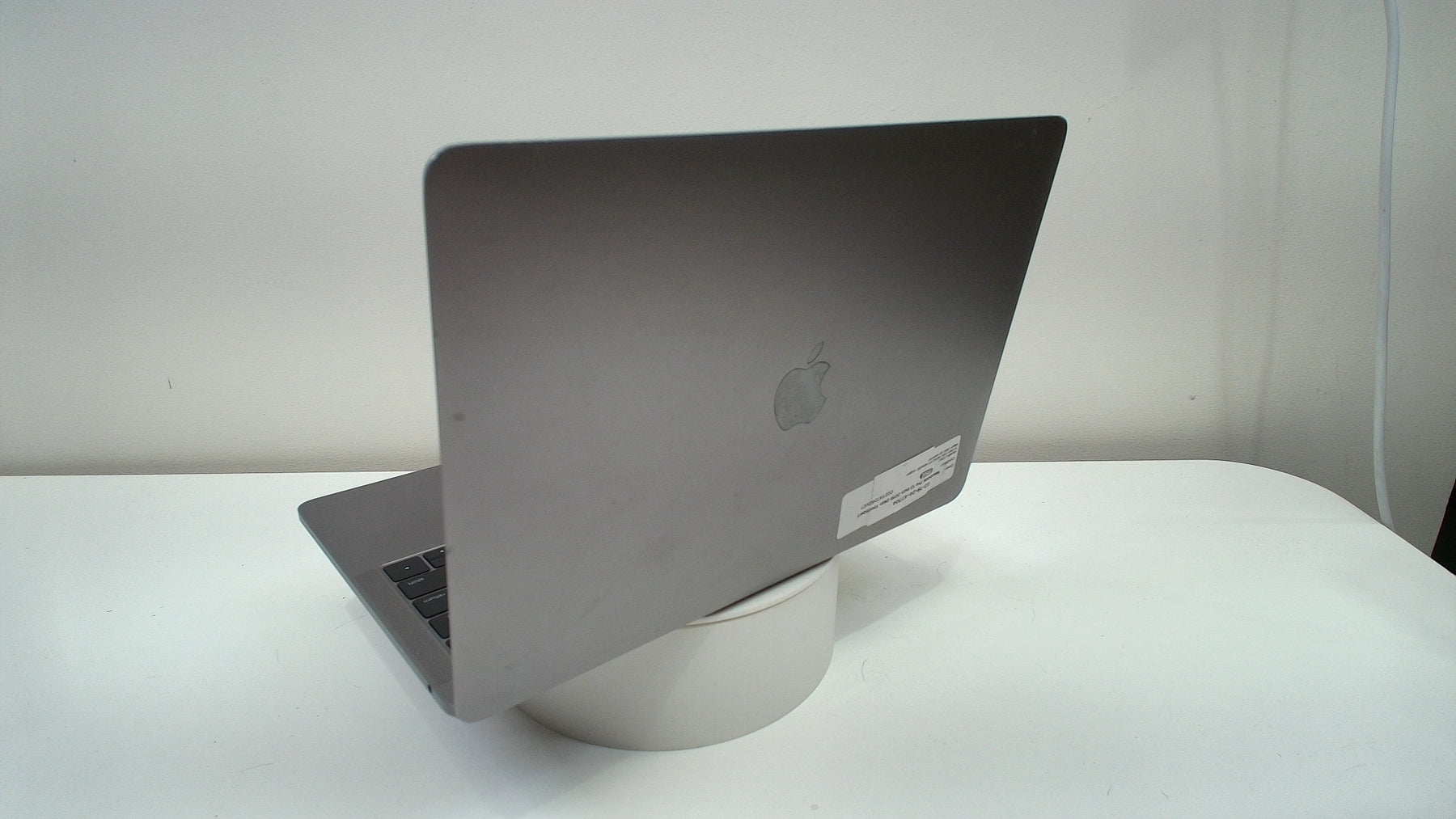 Macbook Pro 13 inch 2016 (Non Touchbar) (Read Description)