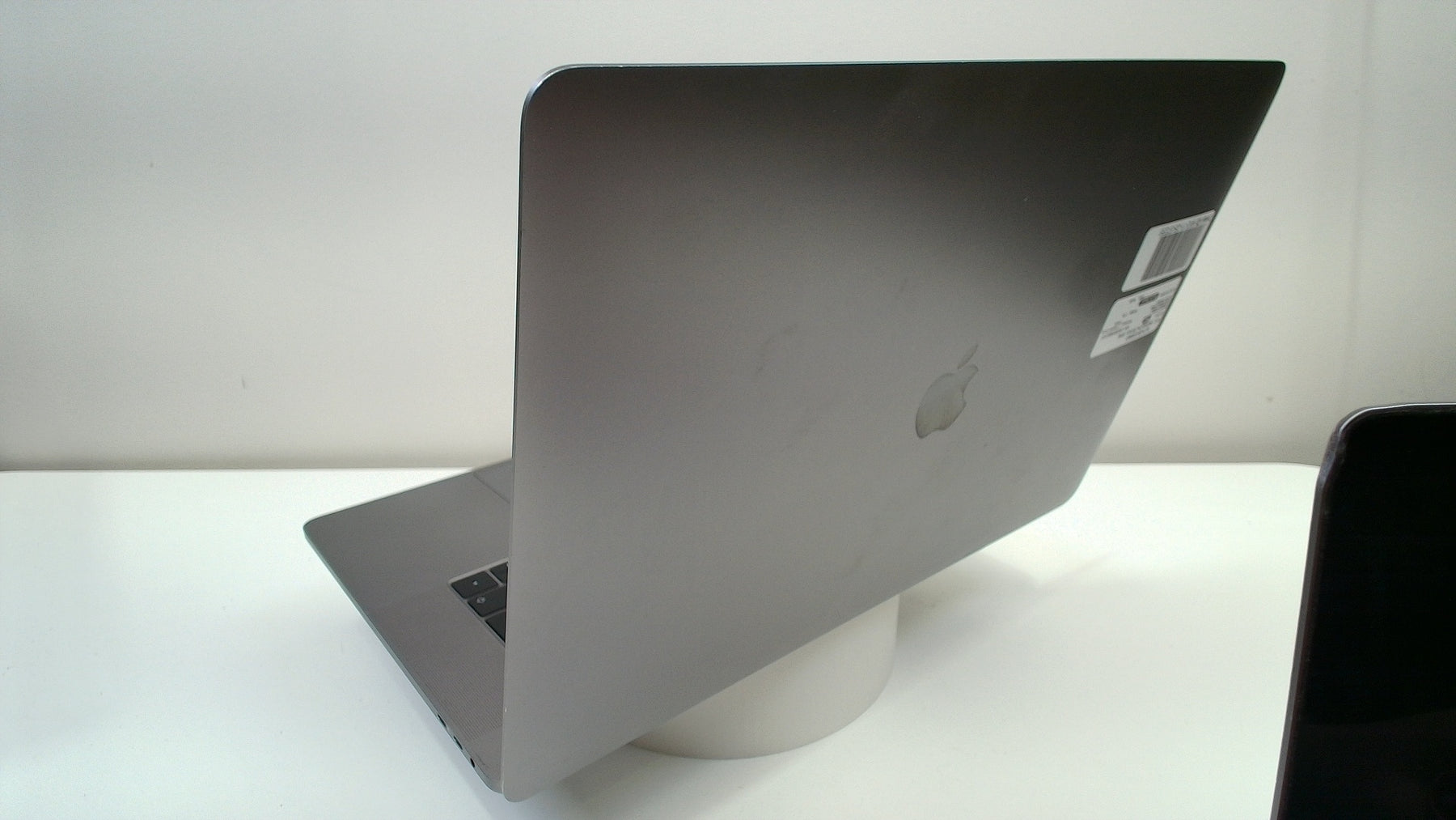 MacBook Pro (15-inch, 2019) (Read Description)