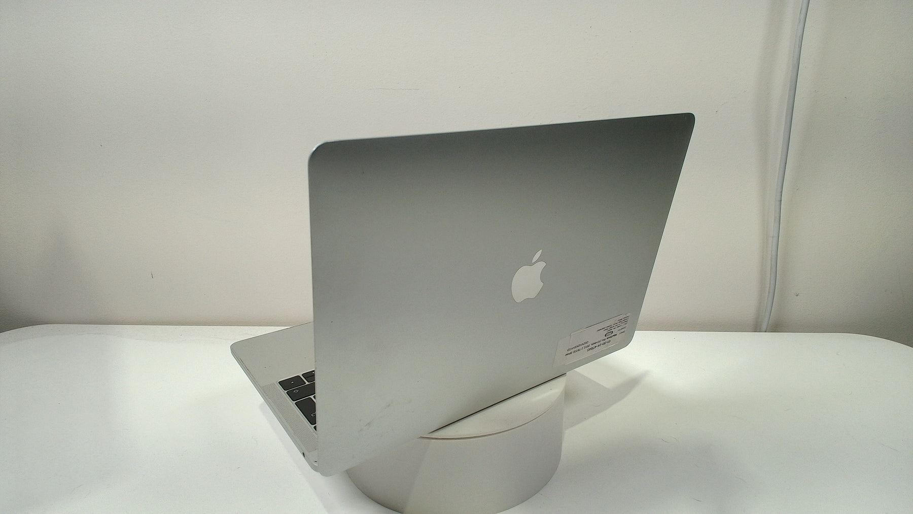 MacBook Pro (13-inch, 2017, 2 TBT3)‎ Silver (Read Description)