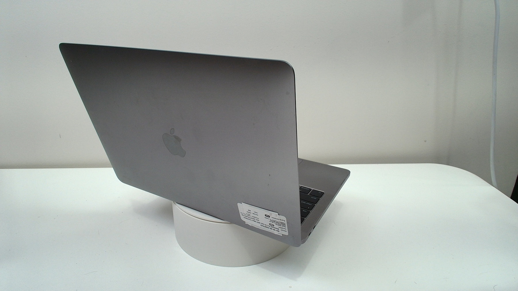 Macbook Pro 13 inch 2017 (Non Touchbar) (Read Description)