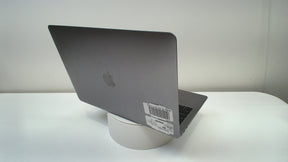 MacBook Air (Retina, 13-inch, 2018)‎ (Read Description)