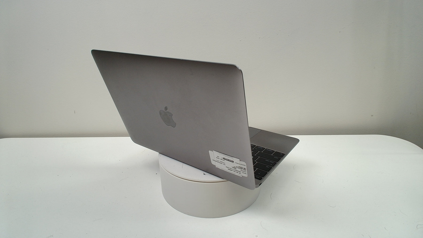 MacBook 12 inch 2015 (Read Description)
