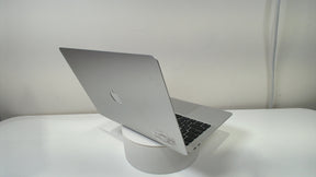 MacBook Pro 13 inch Touchbar 2020 (M1) (Read Description)