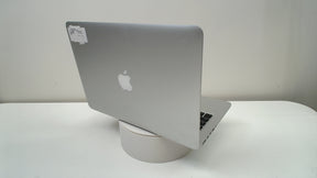 MacBook Pro 13 inch retina 2014 (Read Description)