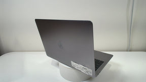 MacBook Air (Retina, 13-inch, 2019) (Read Description)