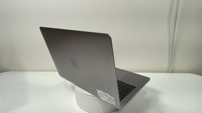 MacBook Pro 13 inch 2019 touchbar (Intel, 4 Thunderbolt Ports) (Read Description)