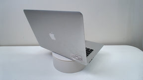 MacBook Air (13-inch, Early 2014)‎ (Read Description)
