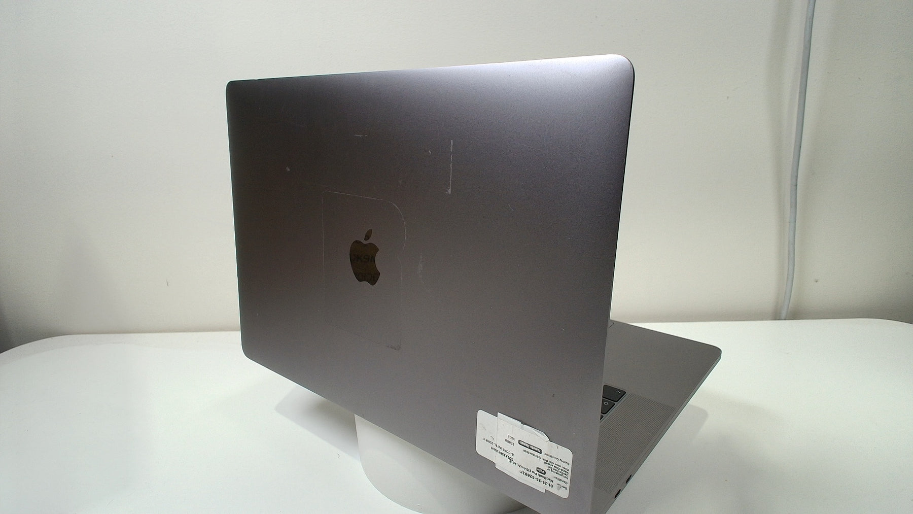 MacBook Pro (15-inch, 2018)‎ (Read Description)