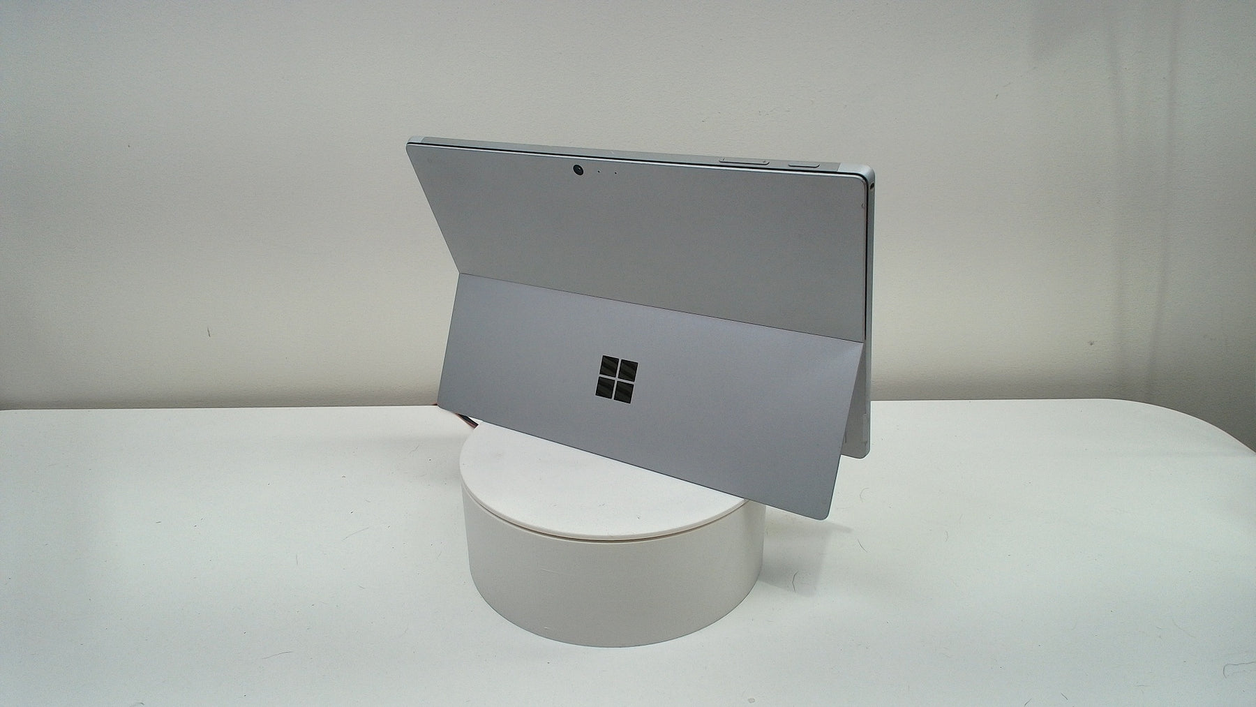 Device Surface Pro 4 (Read Description)