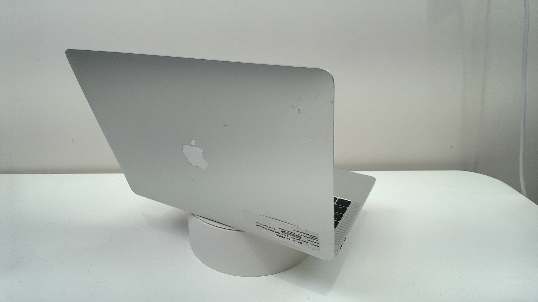 MacBook Air MacBook Pro 13 inch 2016 (Non Touchbar) Silver (Read Description)