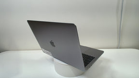 MacBook Pro 13 inch Touchbar 2020 (M1) (Read Description)