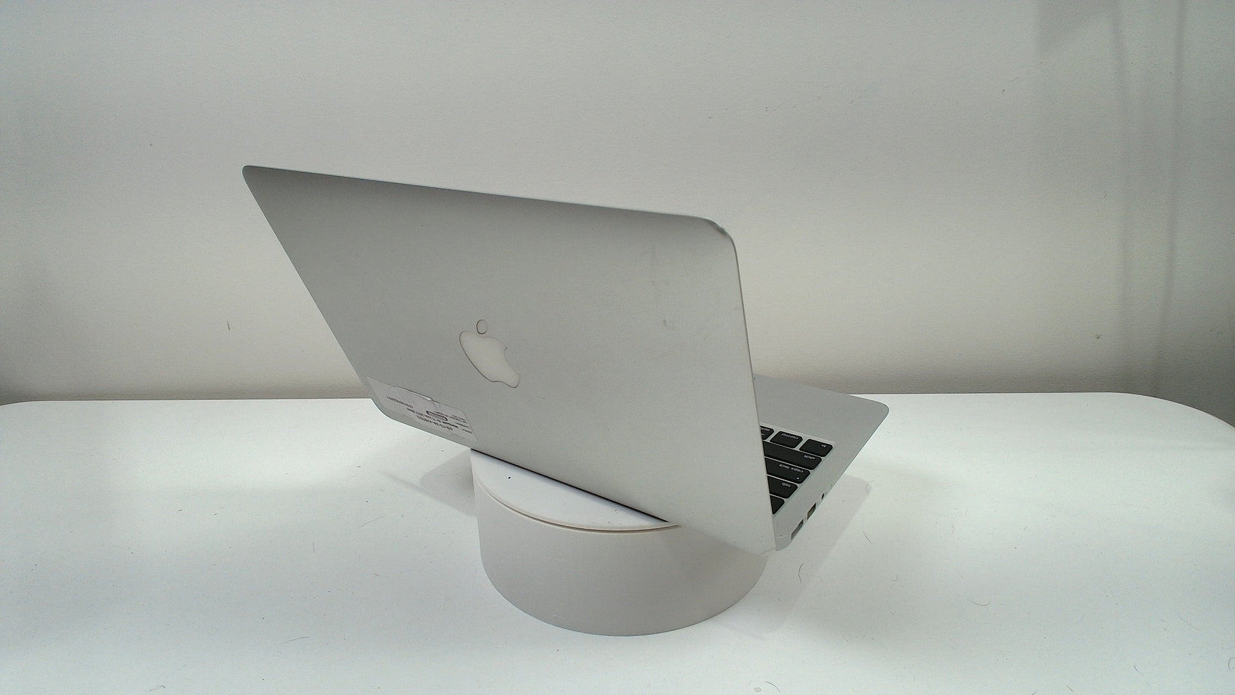 MacBook Air 11 inch 2012 Silver (Read Description)
