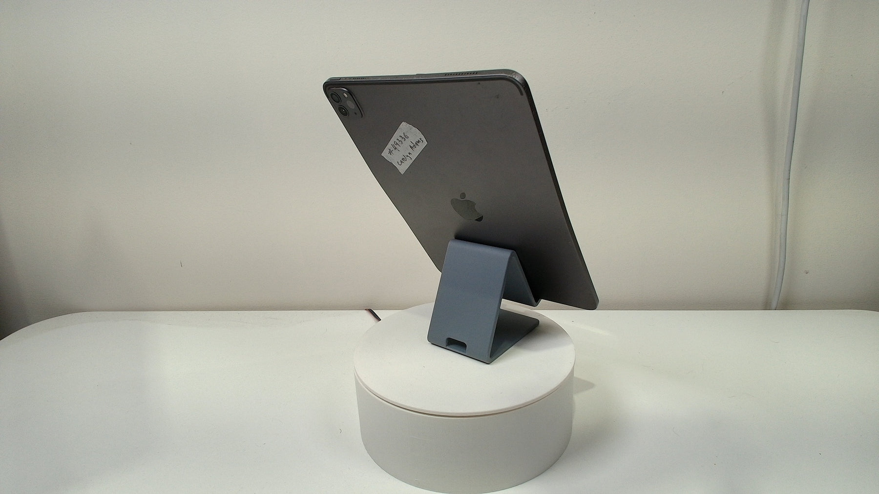iPad Pad Pro 11-inch (2nd Gen) Wi-Fi‎ Space Grer (Read Description)
