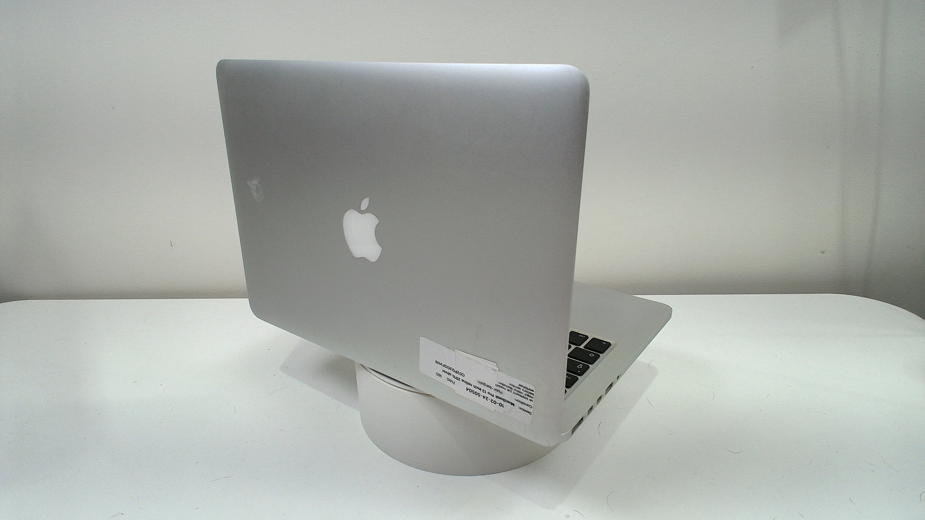 MacBook Pro 13 inch retina 2015 silver  (Read Description)