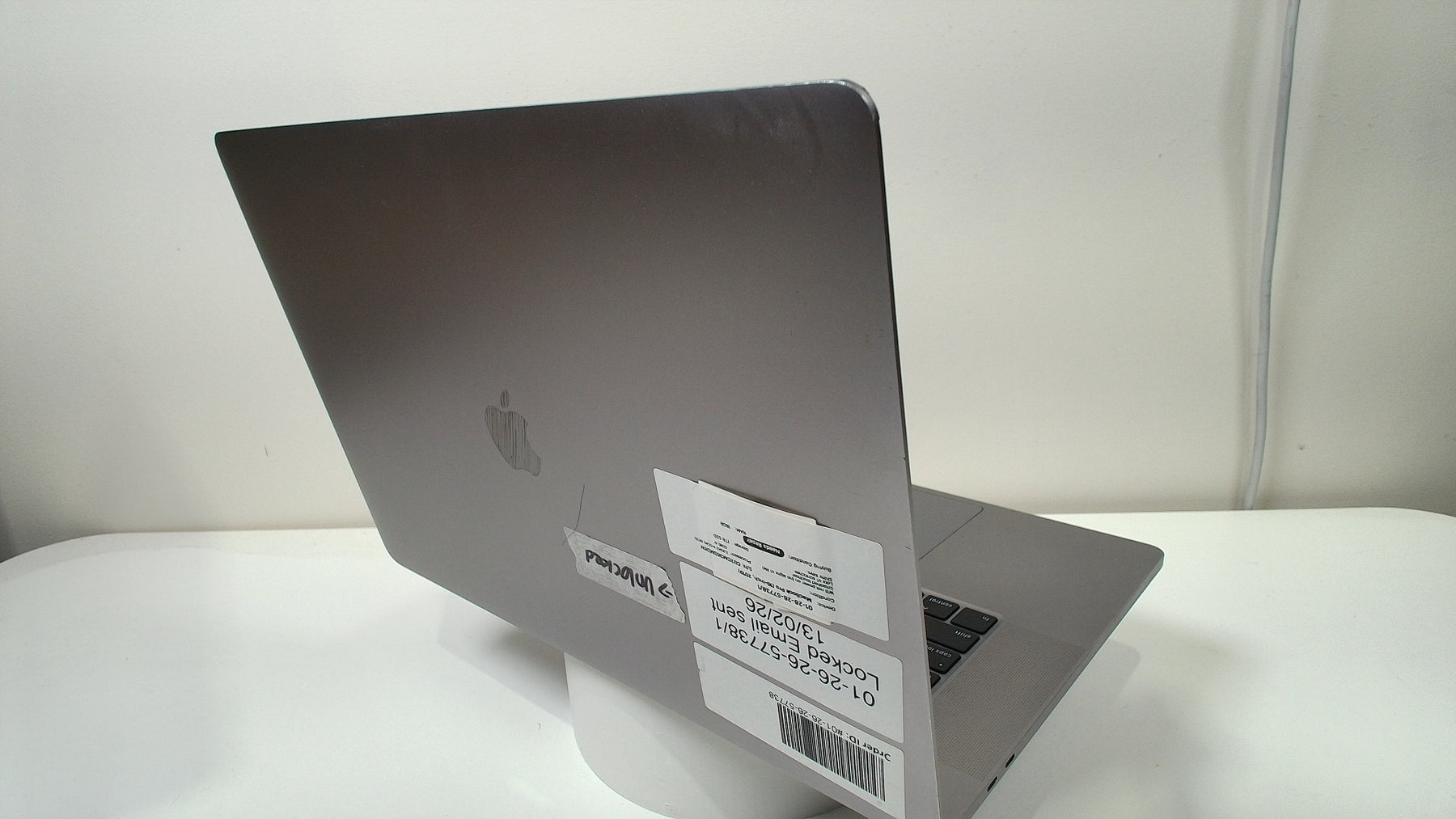 MacBook Pro (16-inch, 2019)‎ (Read Description)