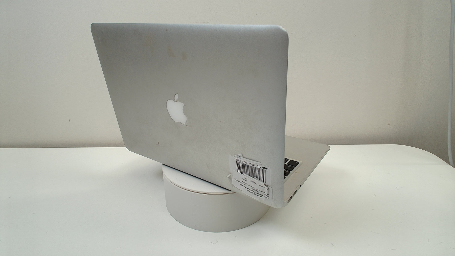 MacBook Air (13-inch Mid 2011)‎ (Read Description)