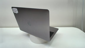 MacBook Pro (13-inch, 2019, 4 TBT3)‎ (Read Description)