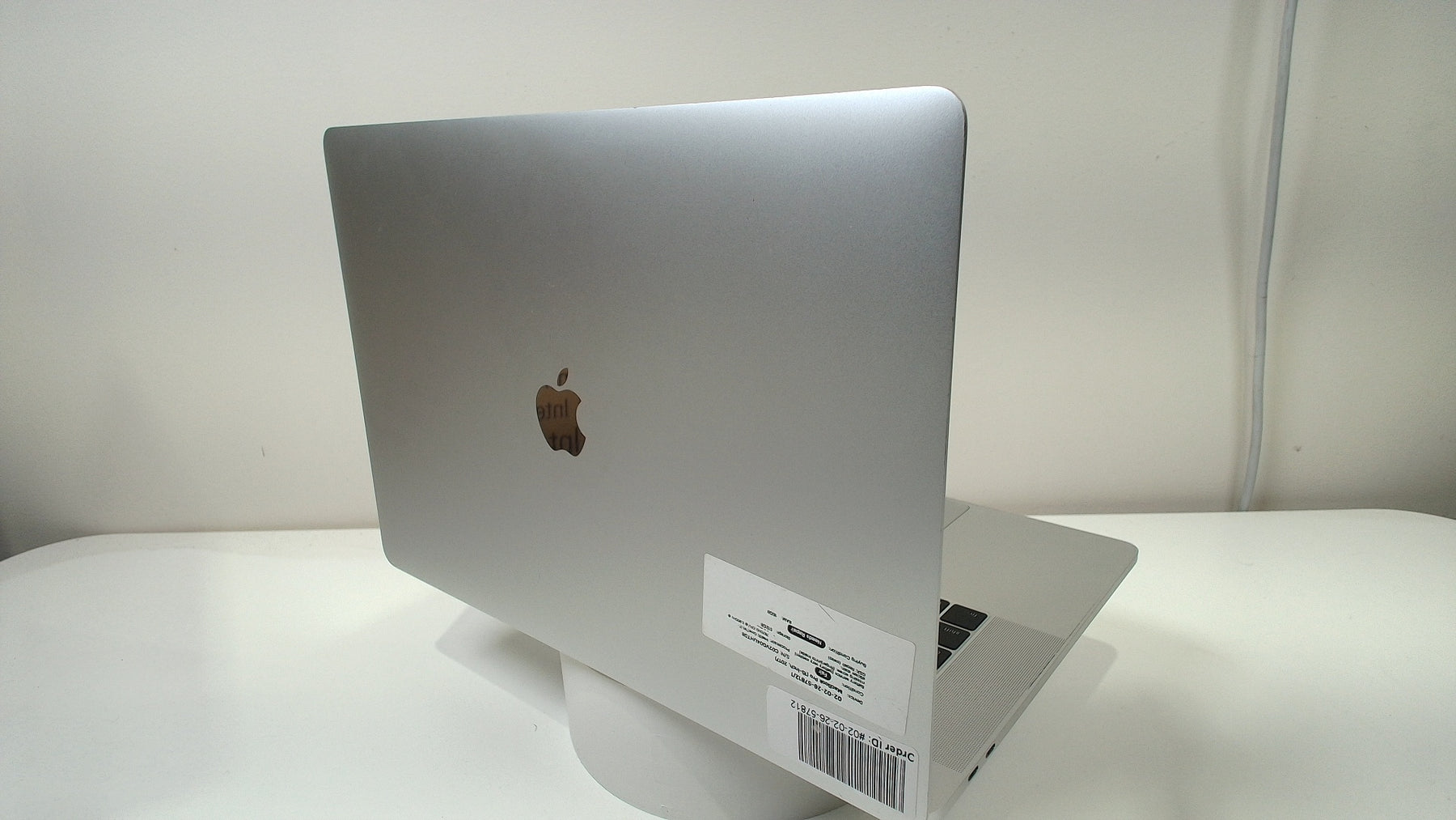 MacBook Pro (15-inch, 2017) (Read Description)