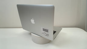 MacBook Air 13 inch 2017 (Read Description)