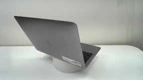 Macbook Pro 13 inch 2018 (Intel, 4 Thunderbolt Ports) Space-Grey (Read Description)