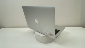MacBook Pro (Retina, 13-inch,Early 2015)‎ (Read Description)