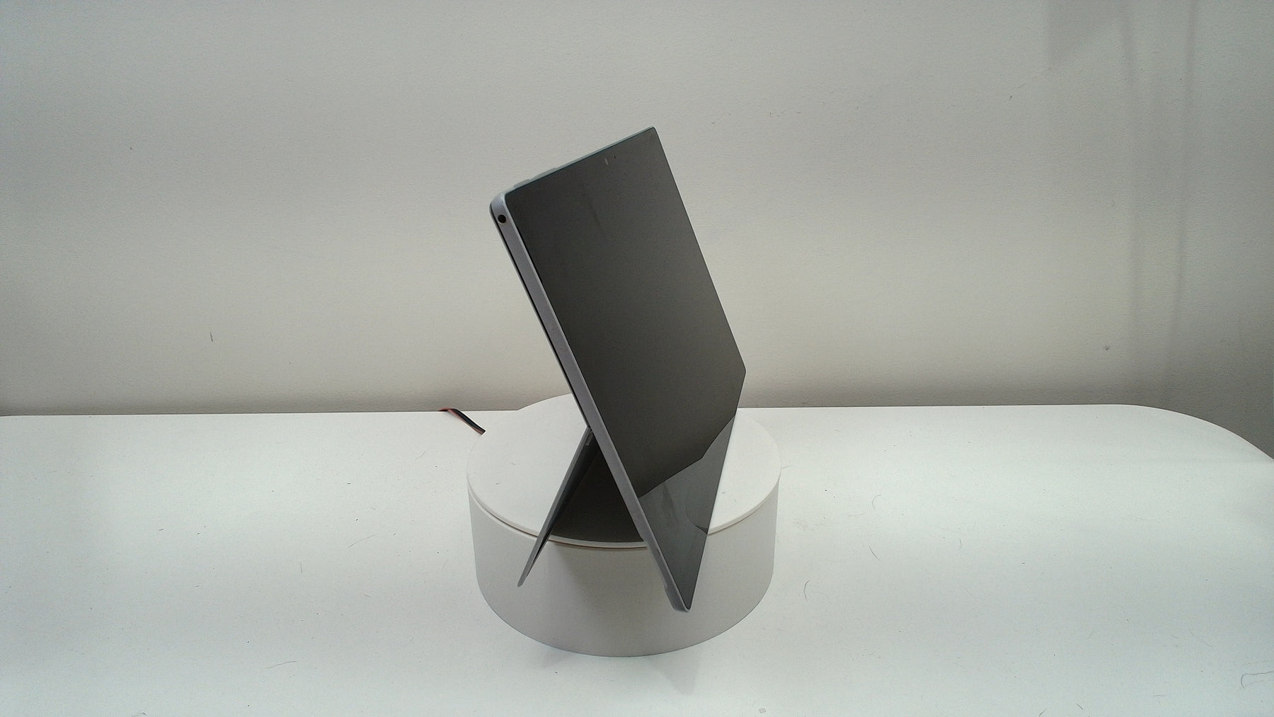 Device Surface Pro 4 (Read Description)