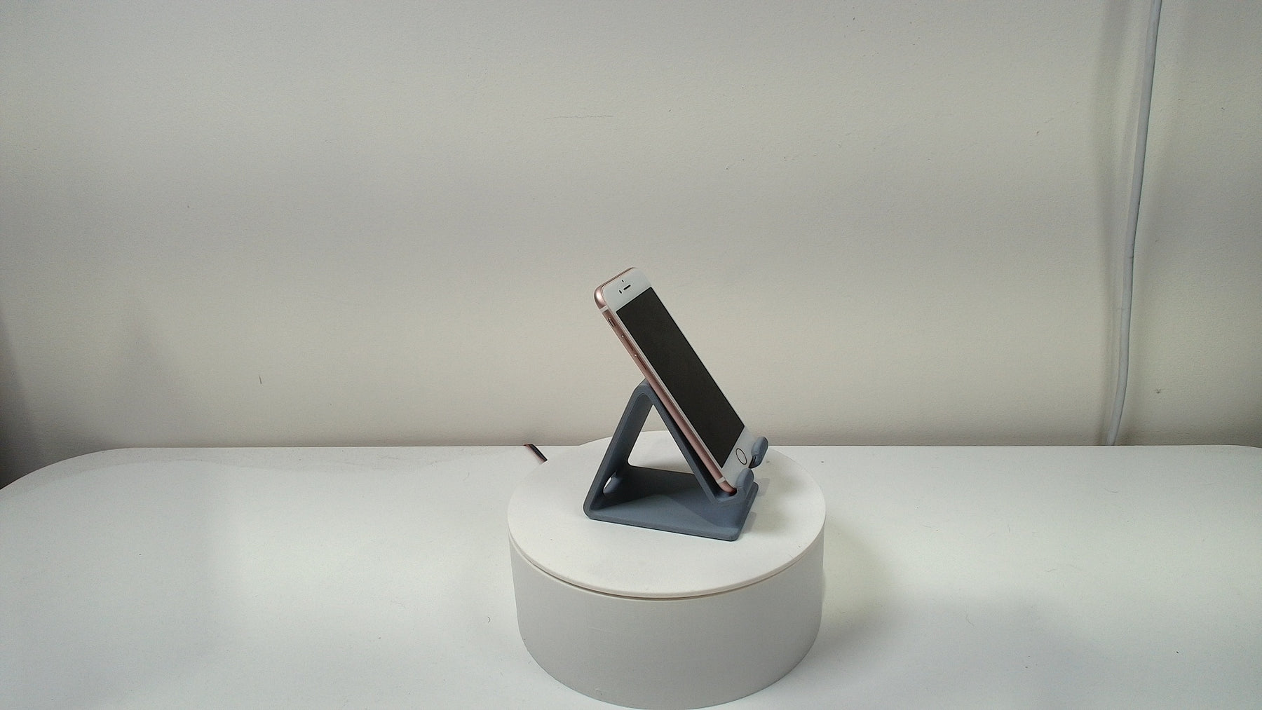 iPhone 7‎ (Read Description)