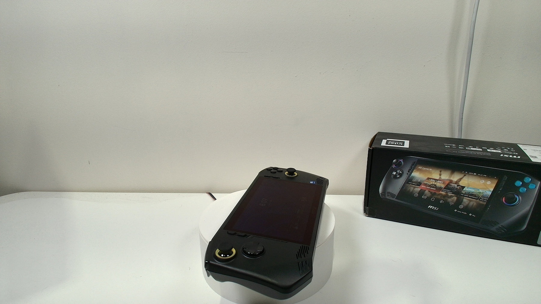 Device MSI Claw A1M Ultra 5 16GB 512GB SSD (Read Description)