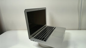 MacBook Air 13 inch 2015 (Read Description)