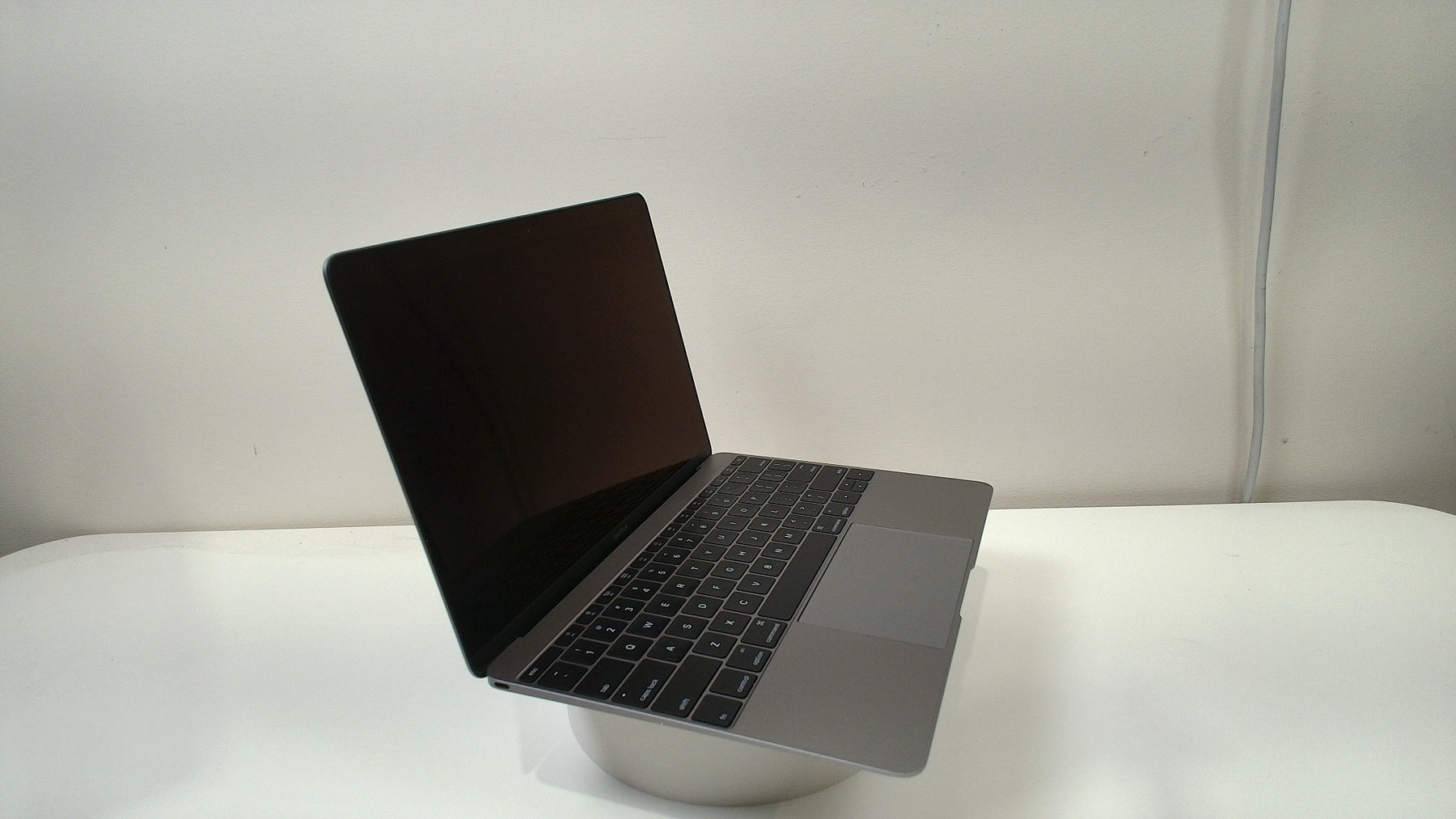 MacBook Retina 12 inch 2016 Space Grey  (Read Description)