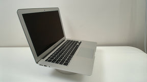MacBook Air 13 inch 2015 (Read Description)
