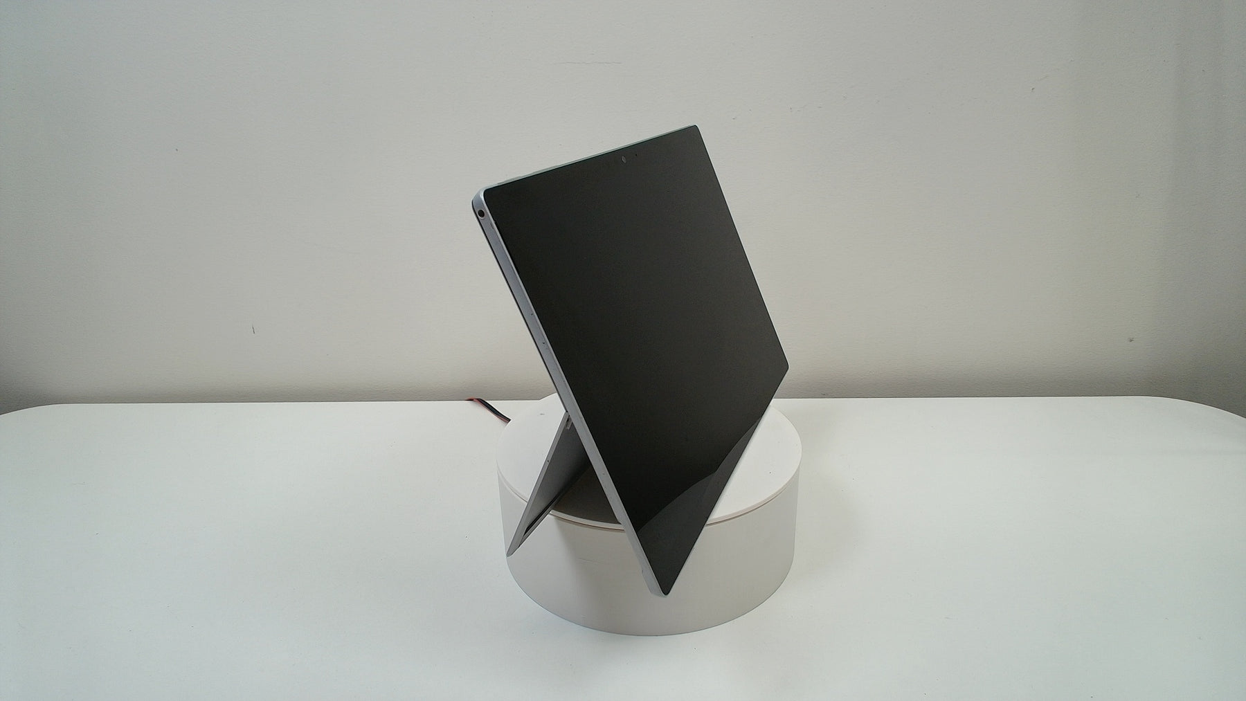 PC Surface Pro 5  (Read Description)