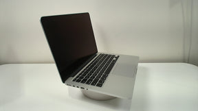 MacBook Pro 13 inch retina 2015 Silver  (Read Description)
