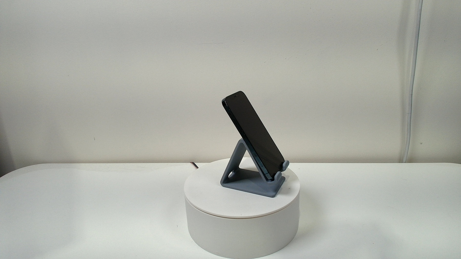 iPhone 12 Pro (Read Description)