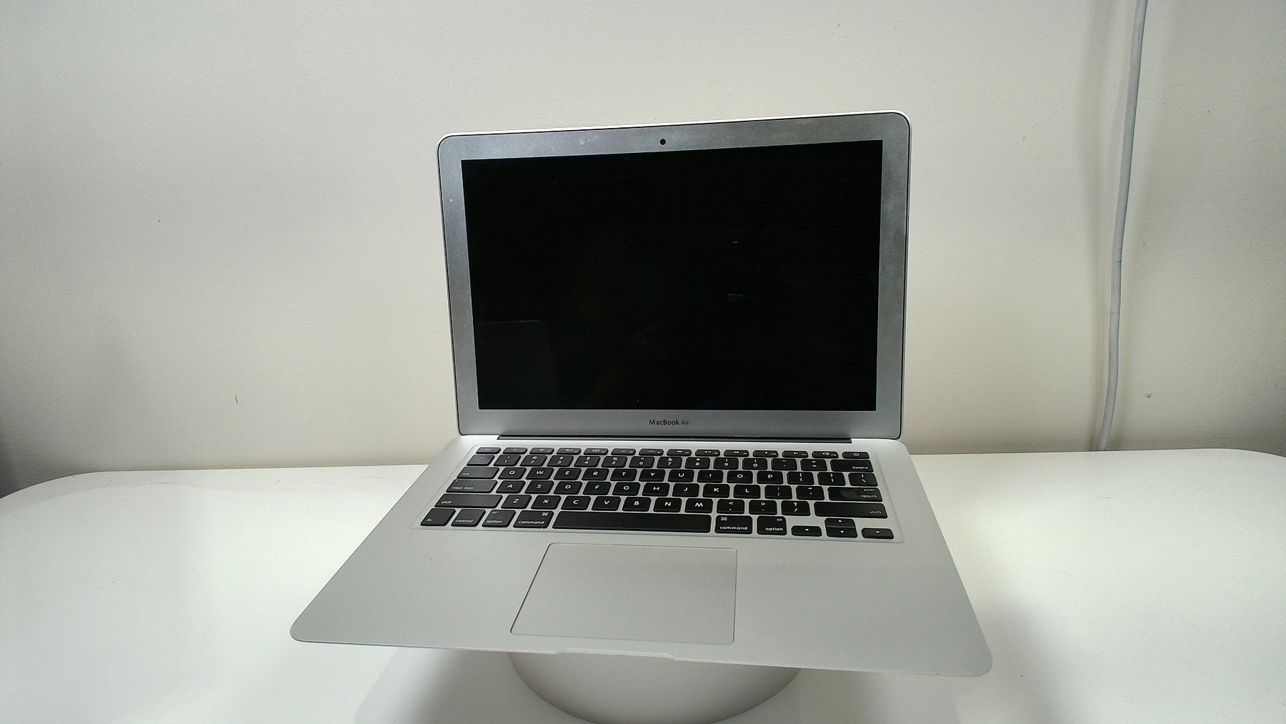 MacBook Air 13 inch 2013 (Read Description) - Label