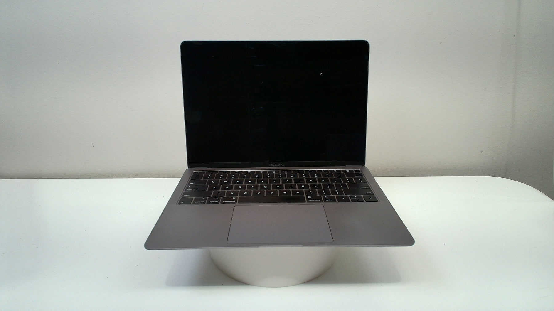 MacBook Air (Retina, 13-inch, 2018)‎ (Read Description) - Label