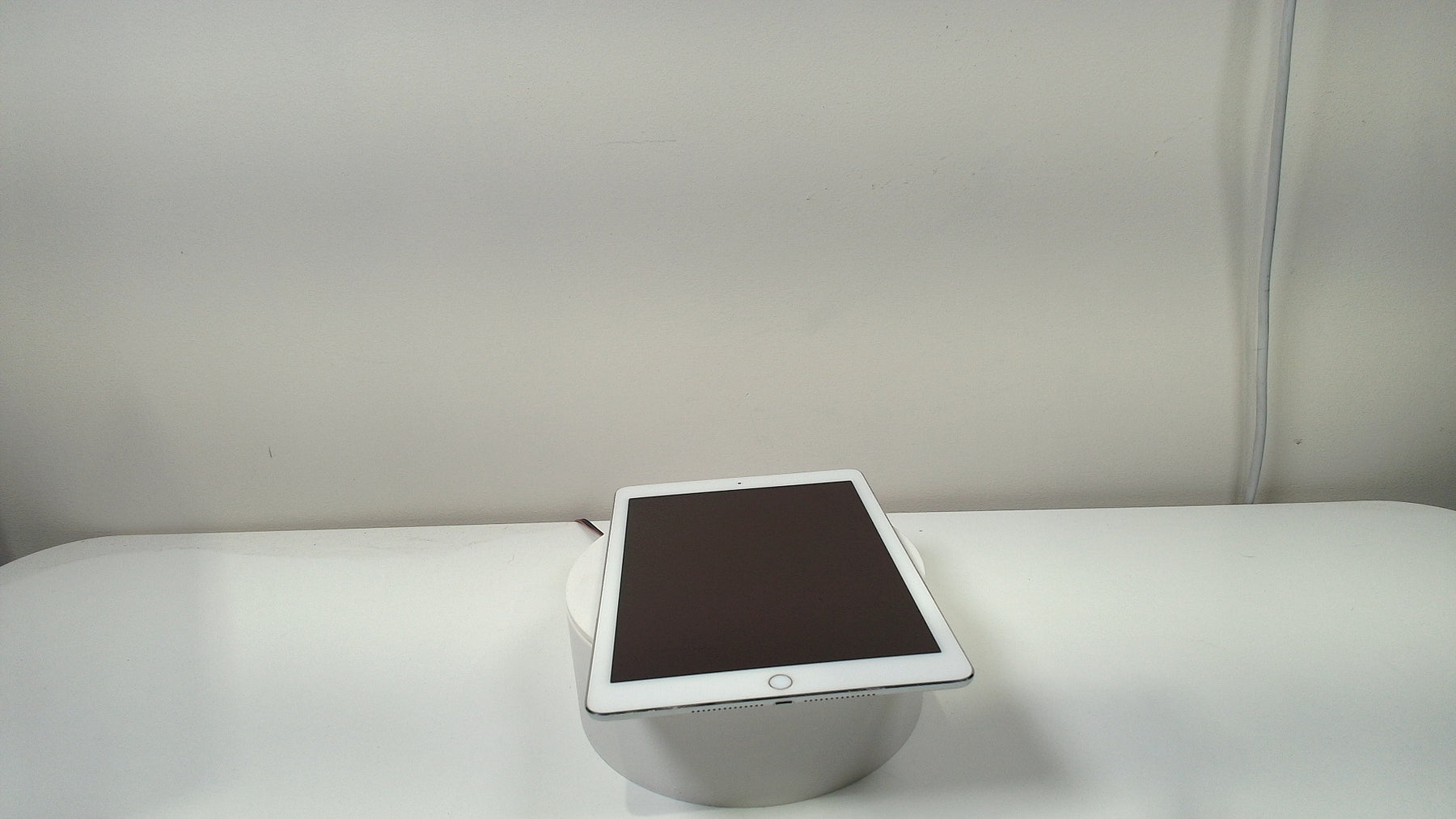 iPad Air 2 Wi-Fi‎ (Read Description) - Label