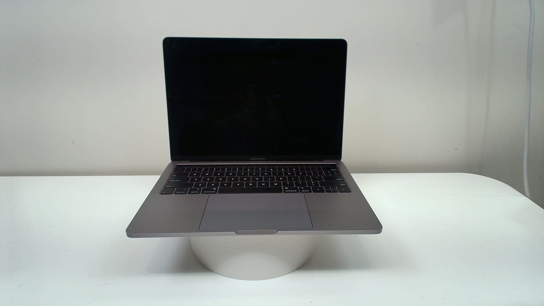 MacBook Pro (13-inch, 2019, 4 TBT3)‎ (Read Description) - Label