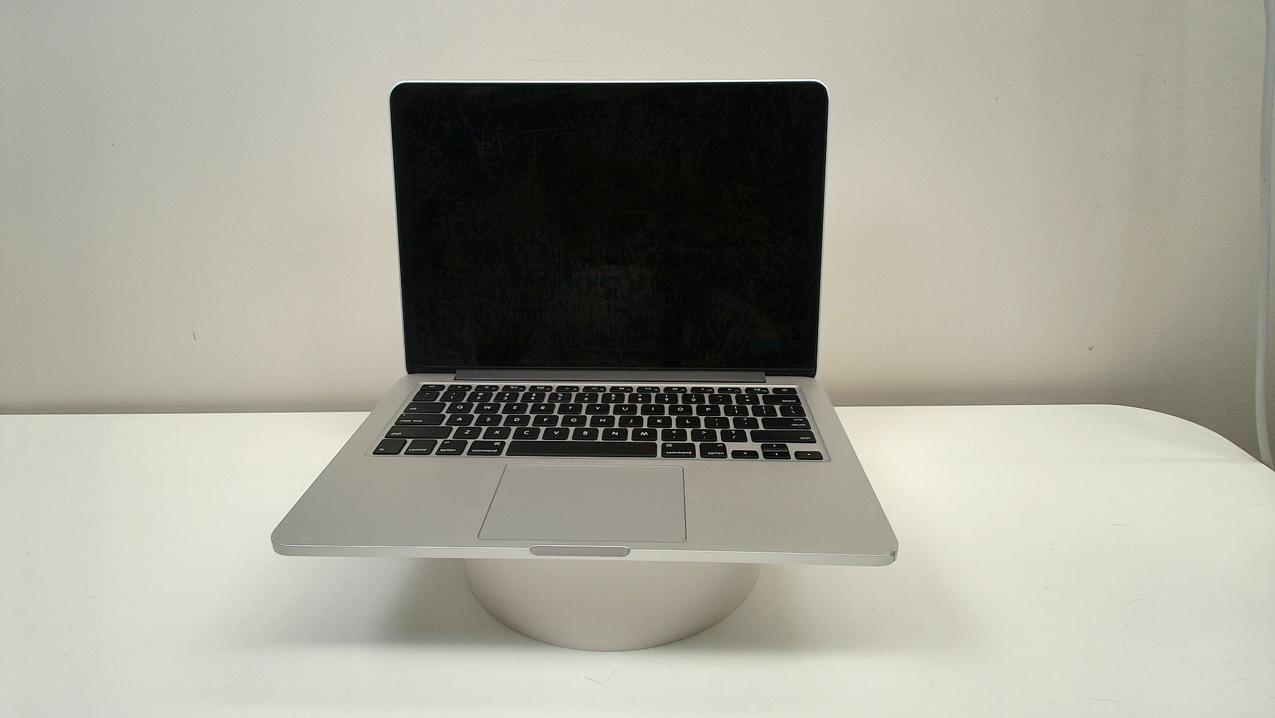 MacBook Pro (Retina, 13-inch,Early 2015)‎ (Read Description) - Label